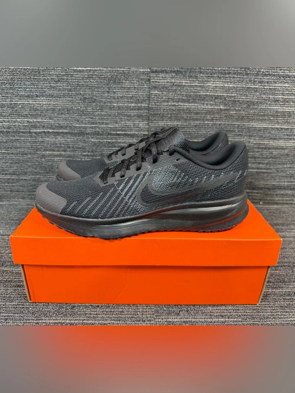 Nike Run Defy Black/Anthracite Running Shoes - Men’s 10.5 New HM9594 002